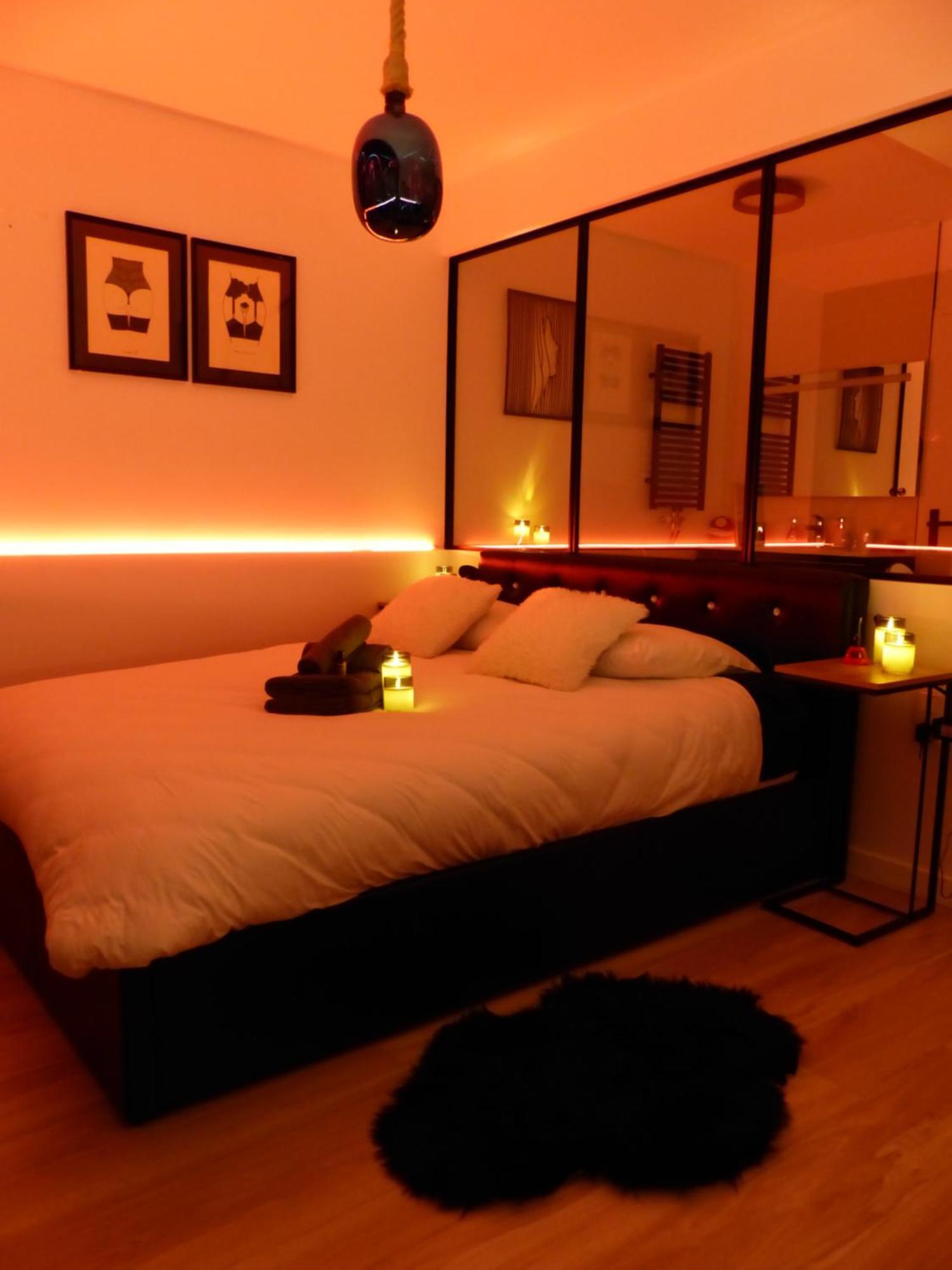 La Cite Des Coeurs Lu Parking Inclus Apartment Nantes Bagian luar foto